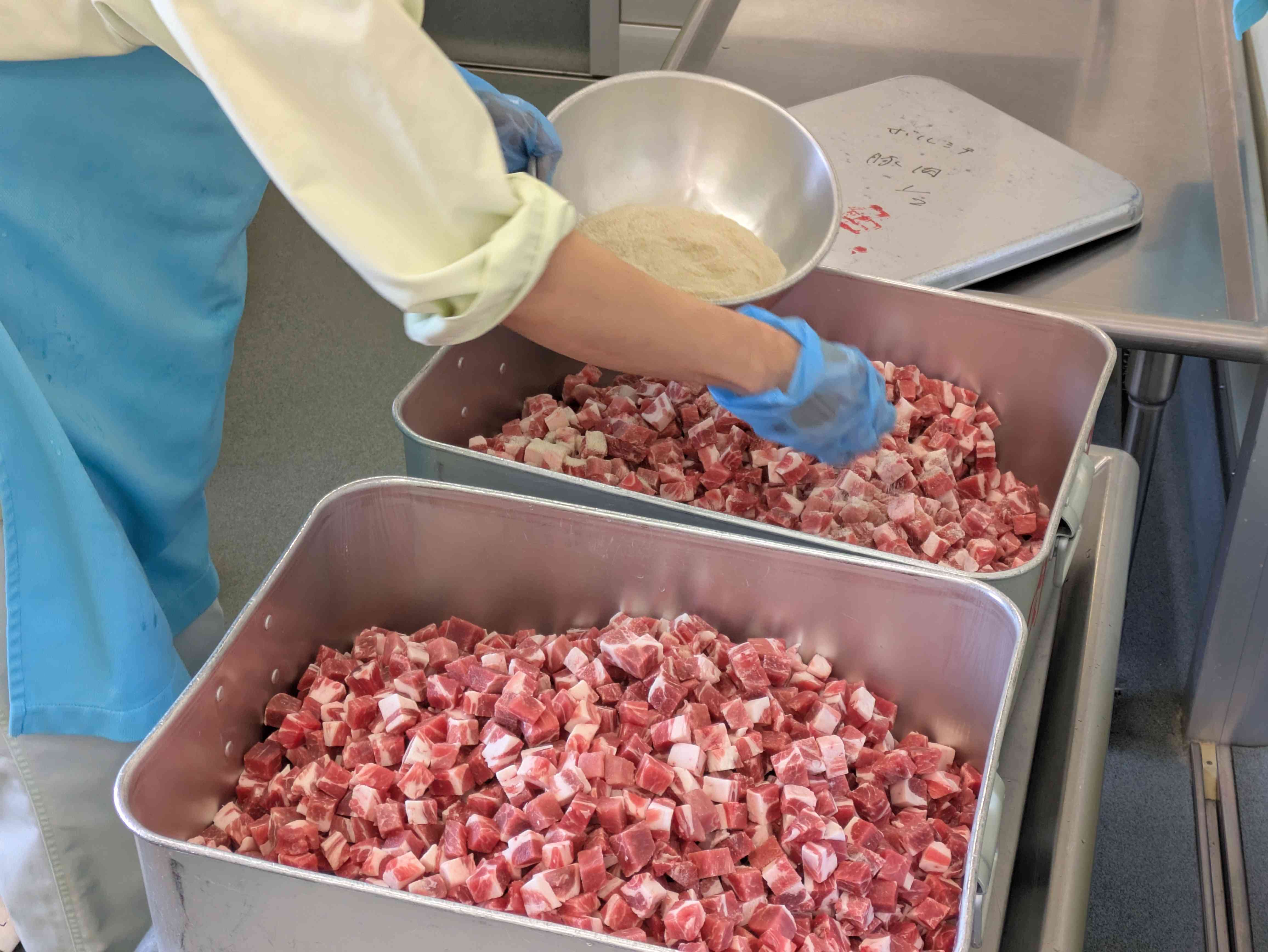 PXL_20251107_001952035