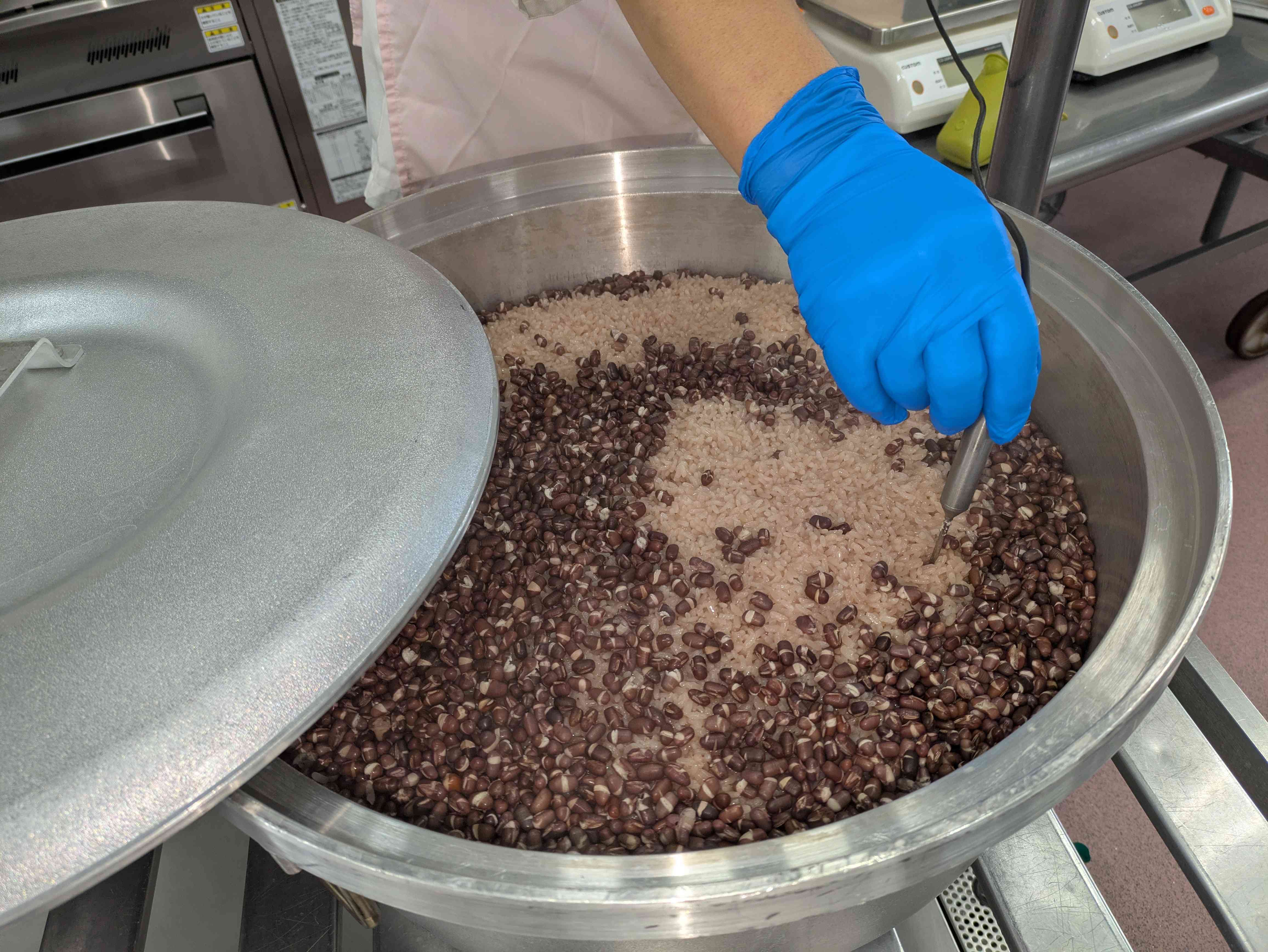 PXL_20251120_013220596